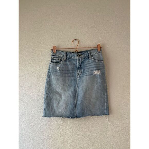 Lucky Brand Dresses & Skirts - Lucky brand light wash denim skirt‎ size 2